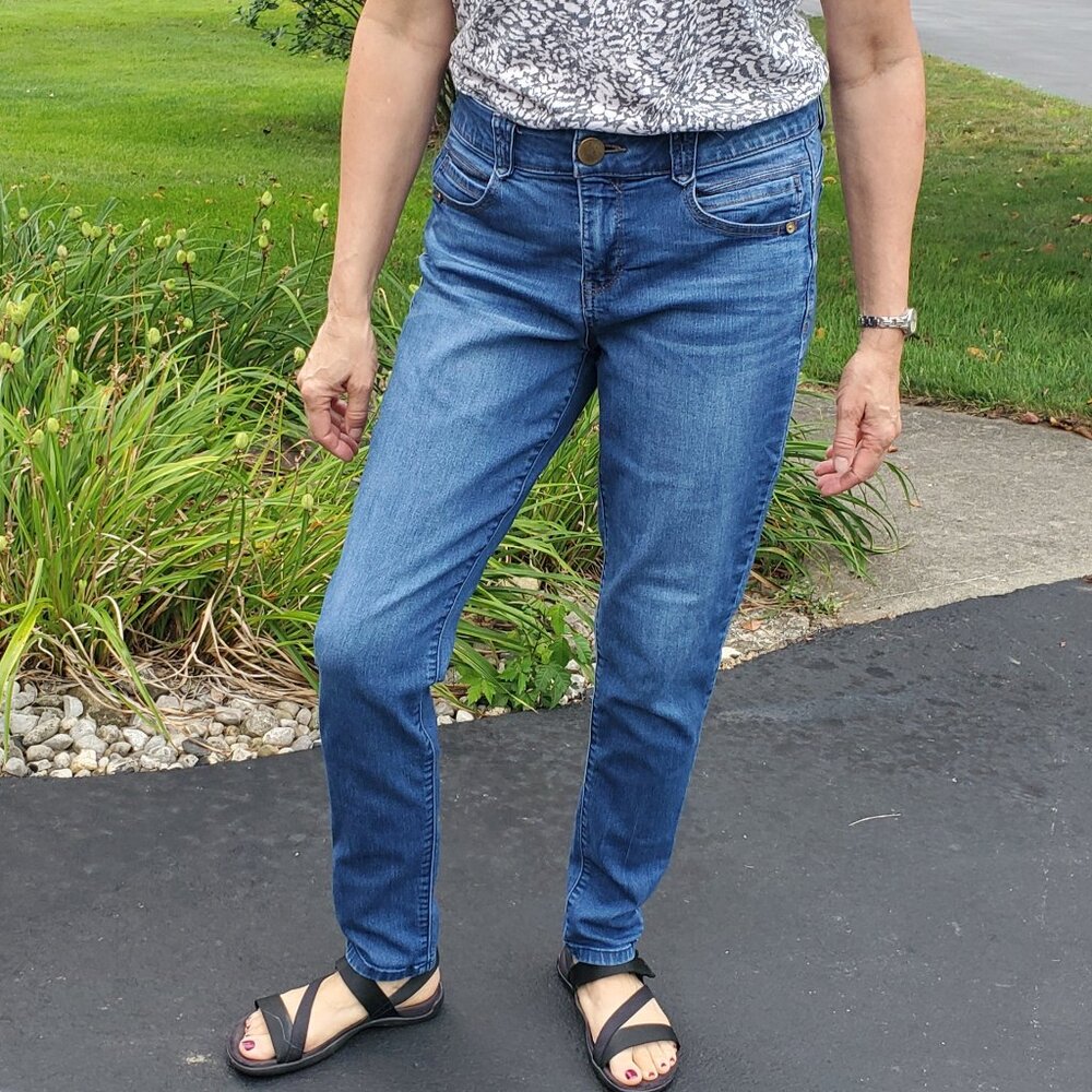 Democracy "Ab"solution jeans - size 10